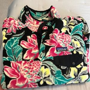 Women’s Patagonia fleece